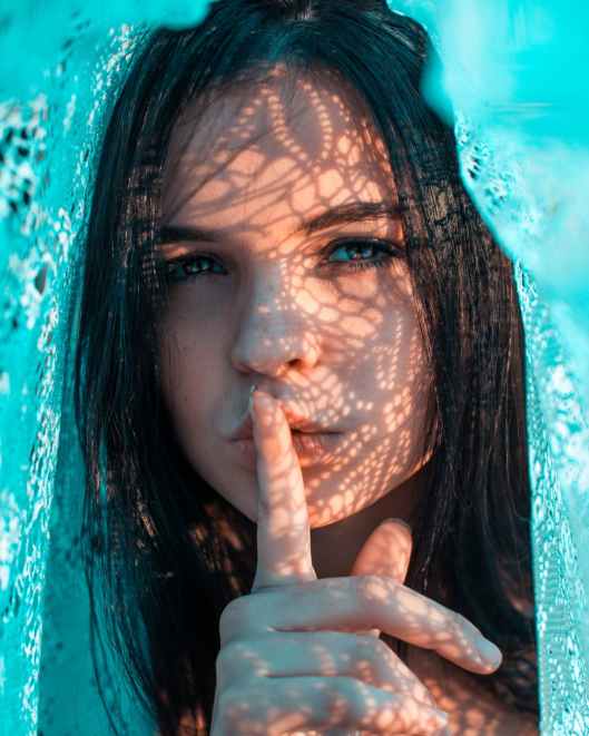 close up photo of woman s face